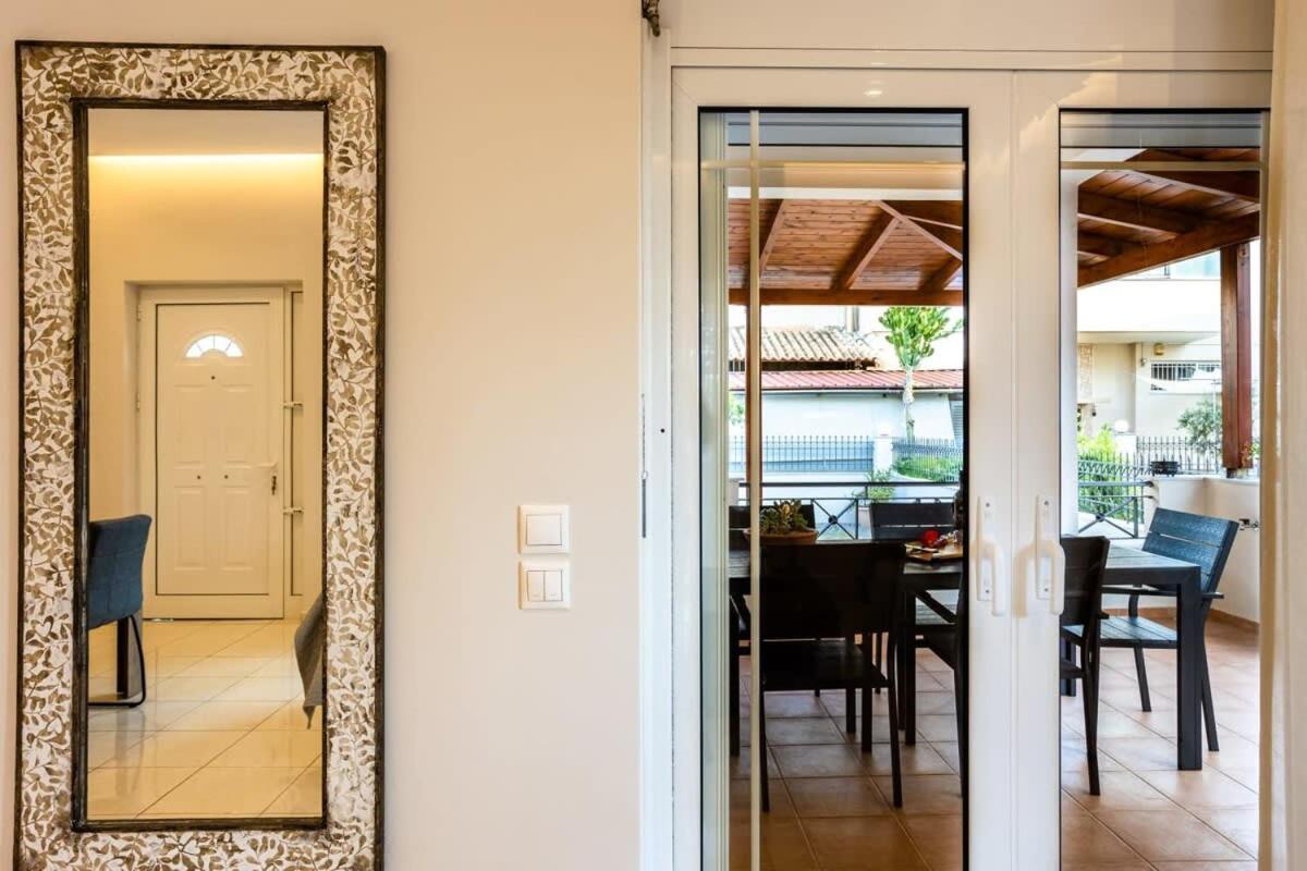 Filiatra Downtown Cozy Retreat - Homely Vibes Экстерьер фото